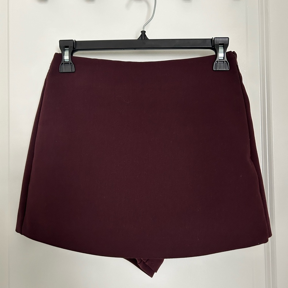 Zara Maroon Mini Skort Women’s Size XS